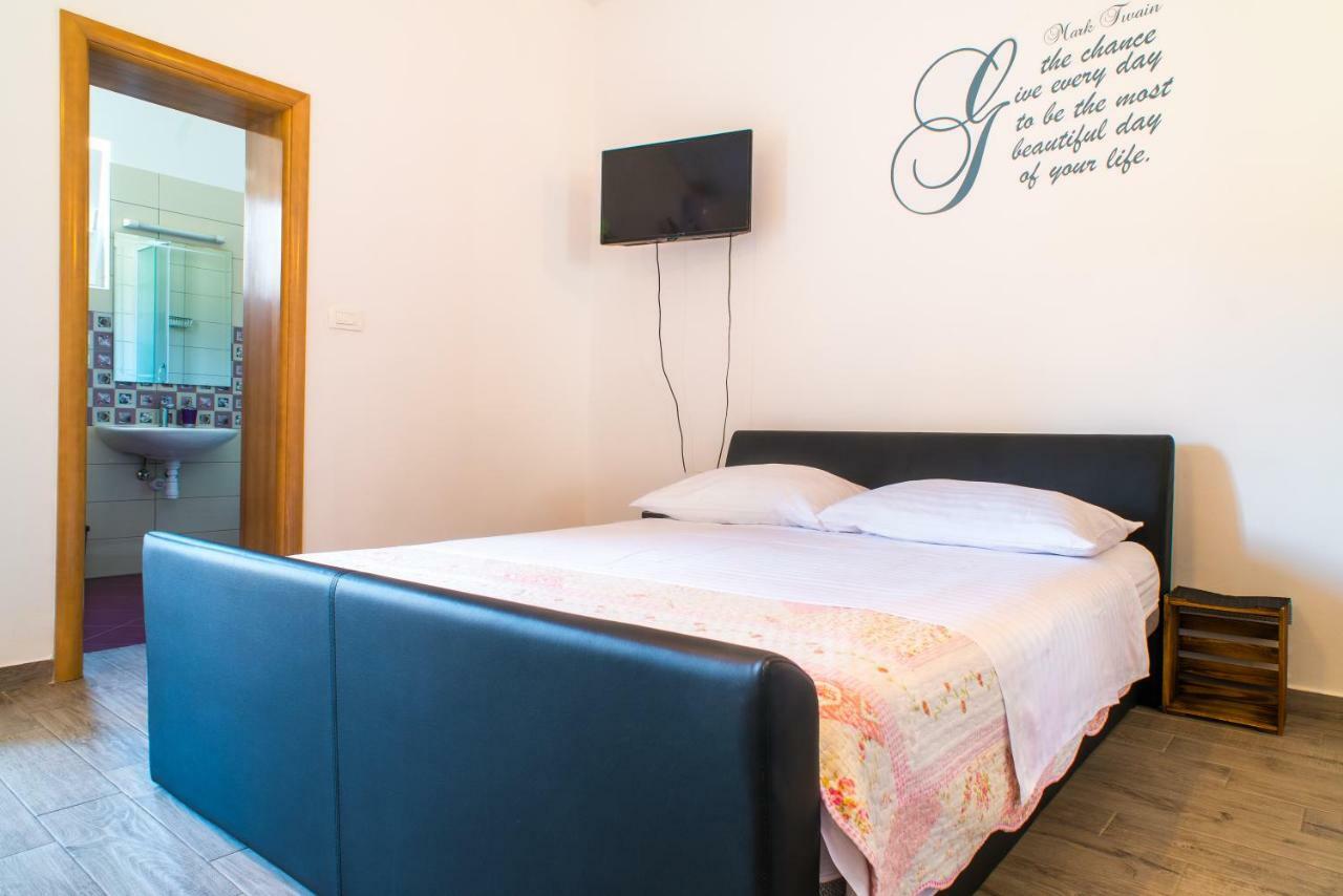 Appartement Red Rose à Split Extérieur photo